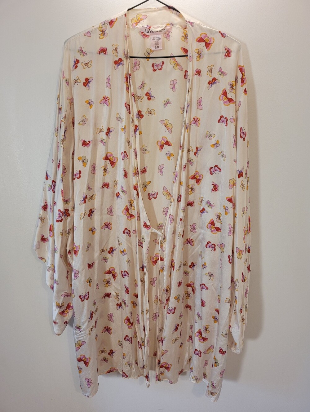 Vintage La Vie En Rose Silk Kimono Cream Satiny Robe Butterfly Print - S/M